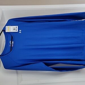 Under Armour heat gear long sleeve top